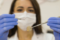 Mauvaise haleine au réveil Dentiste à Paris 17ème